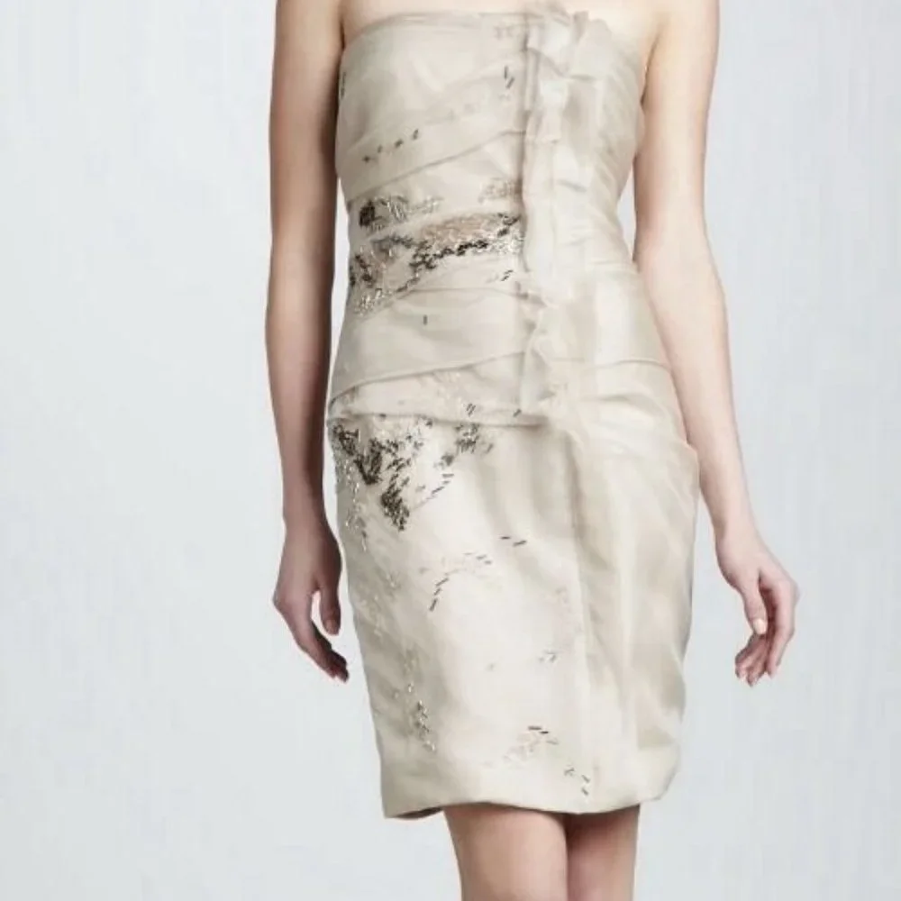 J. MENDEL**Embroidered Organza Dress $3750 US 4 - Picture 3 of 8